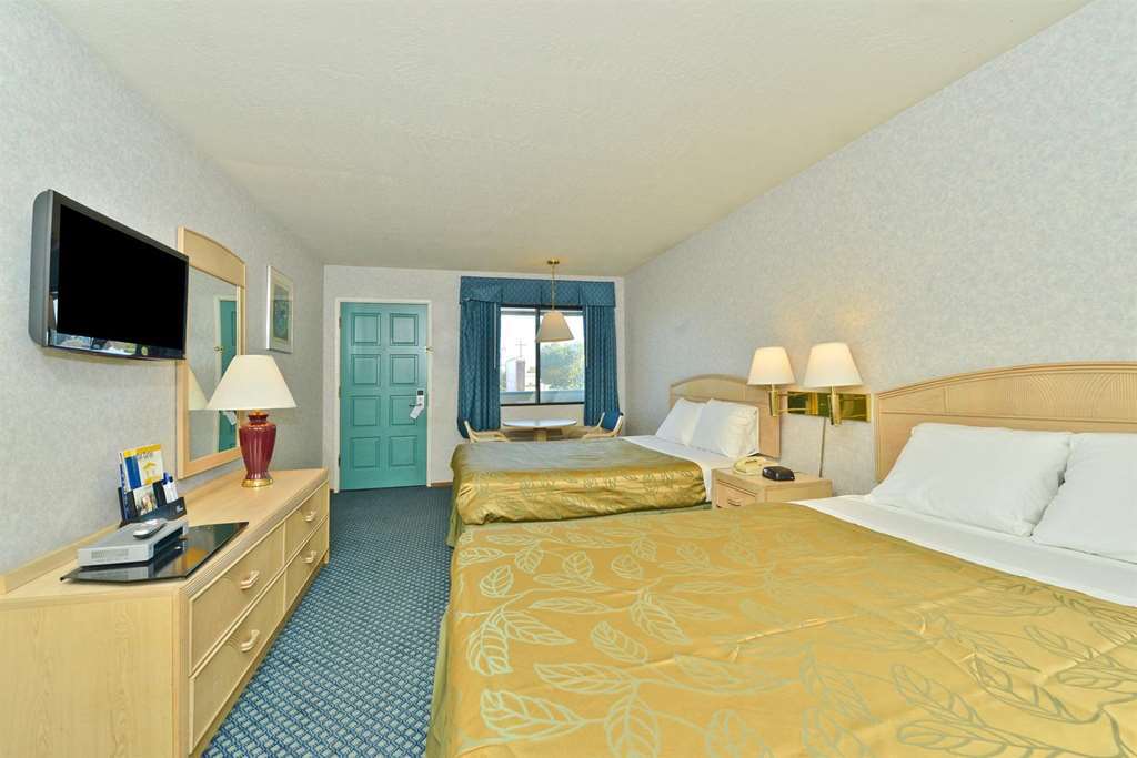 Good Living Inn San Carlos Quarto foto