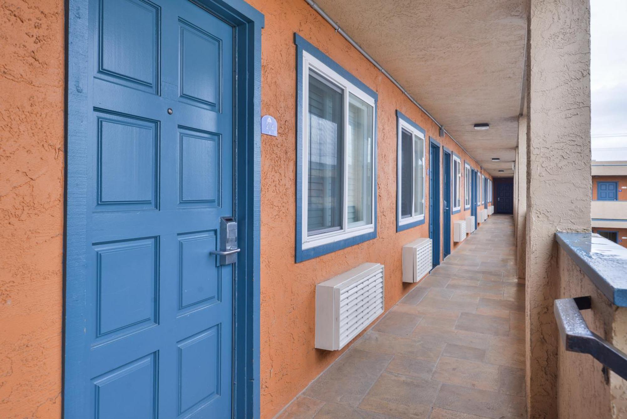Good Living Inn San Carlos Exterior foto
